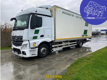 Kapalı kasa kamyon MERCEDES-BENZ Actros 1832