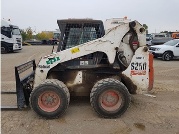 Mini yükleyici BOBCAT S250