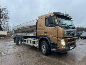 Tanker kamyon VOLVO FM 450