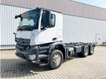 Şasi kamyon MERCEDES-BENZ Arocs 2642