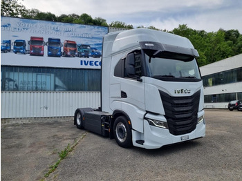 Çekici IVECO S-WAY