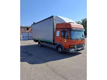 Tenteli kamyon MERCEDES-BENZ Atego 818