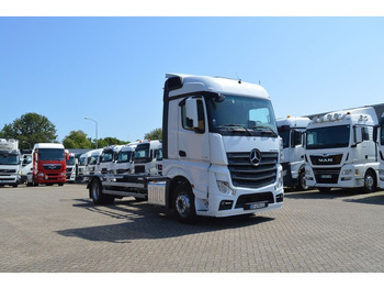 Şasi kamyon Mercedes-Benz Actros 1845 * 4x2 * EURO6 *: fotoğraf 4