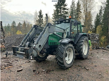 Traktör VALTRA 6400