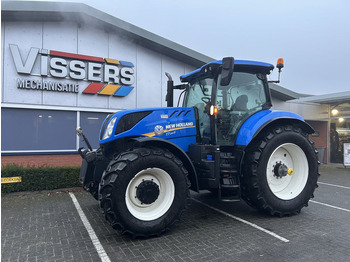 Traktör NEW HOLLAND T7