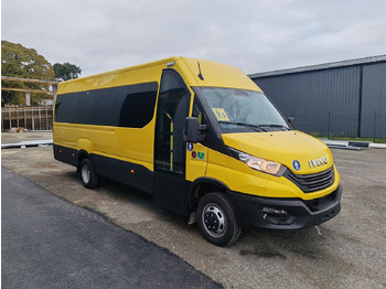 Minibüs IVECO Daily