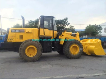 Tekerlekli yükleyici KOMATSU WA380