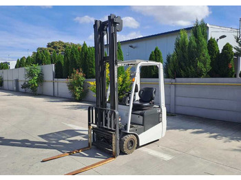 Elektrikli forklift NISSAN