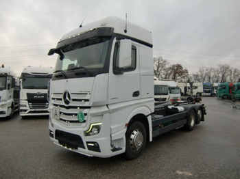 Kancalı yükleyici kamyon MERCEDES-BENZ Actros 2553