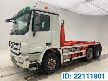 Kancalı yükleyici kamyon MERCEDES-BENZ Actros 2641