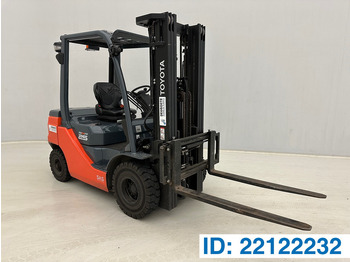 Dizel forklift TOYOTA