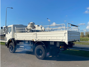 Kamyon, Vinçli kamyon MERCEDESBENZ 1017 4X4 ex  reconditioned white with crane: fotoğraf 5