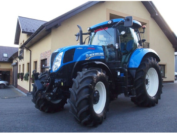 Traktör NEW HOLLAND T7