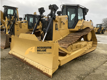 Buldozer CATERPILLAR D6