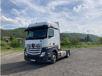 Çekici MERCEDES-BENZ Actros 1845