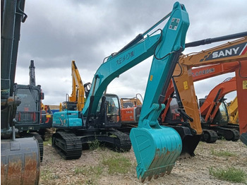 Paletli ekskavatör Kobelco SK 210: fotoğraf 2