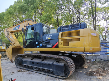 Paletli ekskavatör CATERPILLAR 336D