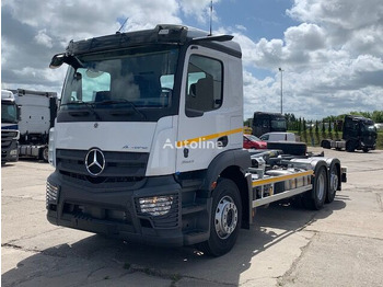 Kancalı yükleyici kamyon MERCEDES-BENZ Actros 2543