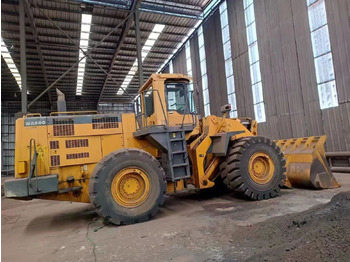 Tekerlekli yükleyici KOMATSU WA600-3