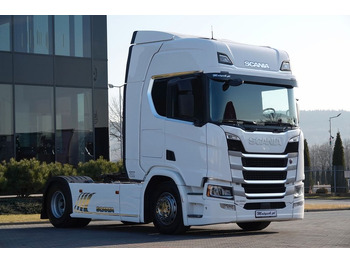 Çekici SCANIA R 450