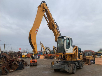 Tekerlekli ekskavatör LIEBHERR A 904 C