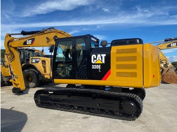 Paletli ekskavatör CAT 320 EL: fotoğraf 2