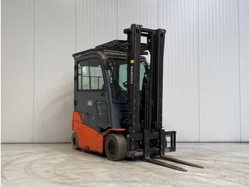 Elektrikli forklift TOYOTA