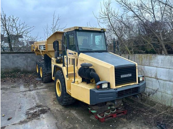 Belden kırma kaya kamyonu Komatsu HM300-1: fotoğraf 2