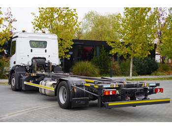 MERCEDES-BENZ Actros 1824 E6 4x2 / liftable BDF / 100 tho. km finansal kiralama MERCEDES-BENZ Actros 1824 E6 4x2 / liftable BDF / 100 tho. km: fotoğraf 5