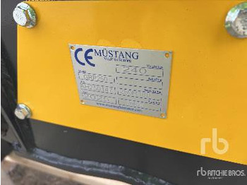 Yeni Çeneli kepçe MUSTANG GRP250 (Unused): fotoğraf 5