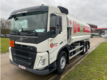 Tanker kamyon VOLVO FM