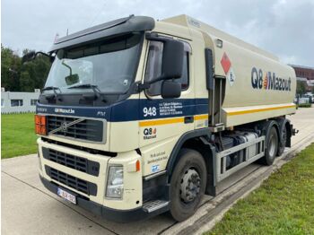 Tanker kamyon VOLVO FM