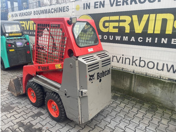 Mini yükleyici Bobcat S 70: fotoğraf 2