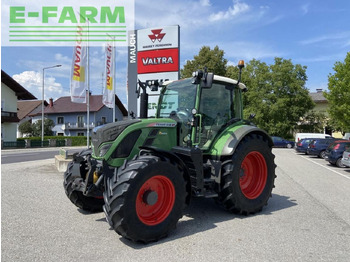 Traktör FENDT 500 Vario