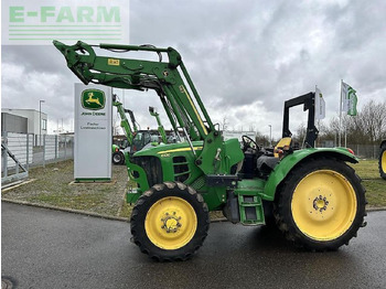 Traktör JOHN DEERE 6130