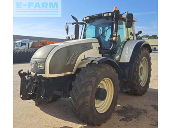 Traktör VALTRA T202