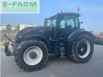 Traktör VALTRA T254