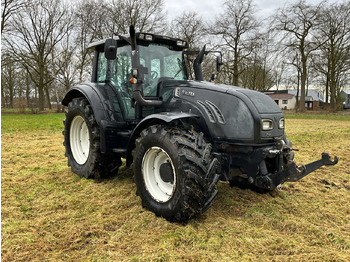 Traktör Valtra T162e V: fotoğraf 2