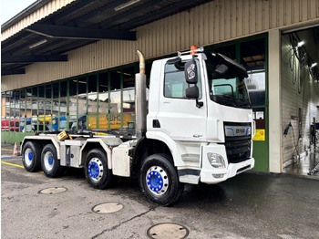 Kancalı yükleyici kamyon DAF CF 450