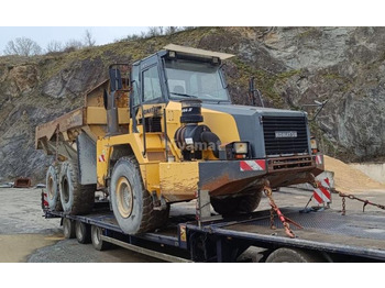 Belden kırma kaya kamyonu Komatsu HM300-2: fotoğraf 2