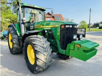 Traktör JOHN DEERE 8310