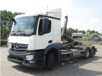 Kancalı yükleyici kamyon MERCEDES-BENZ Actros 2543