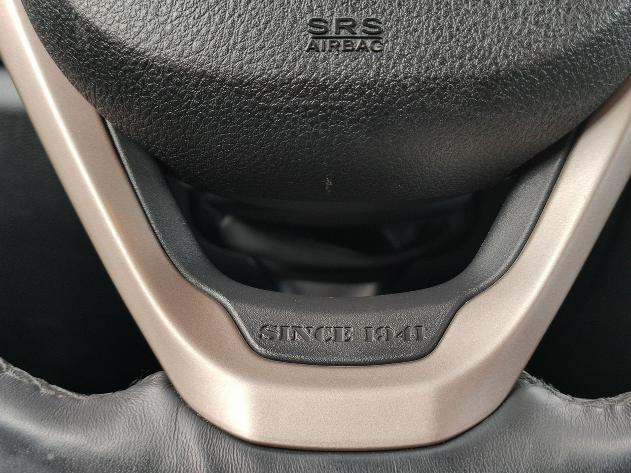SUV Jeep Grand Cherokee: fotoğraf 26