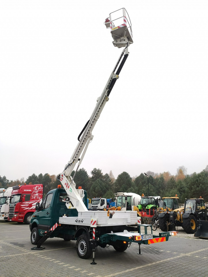 Araç üzerine platform Mercedes Sprinter: fotoğraf 18