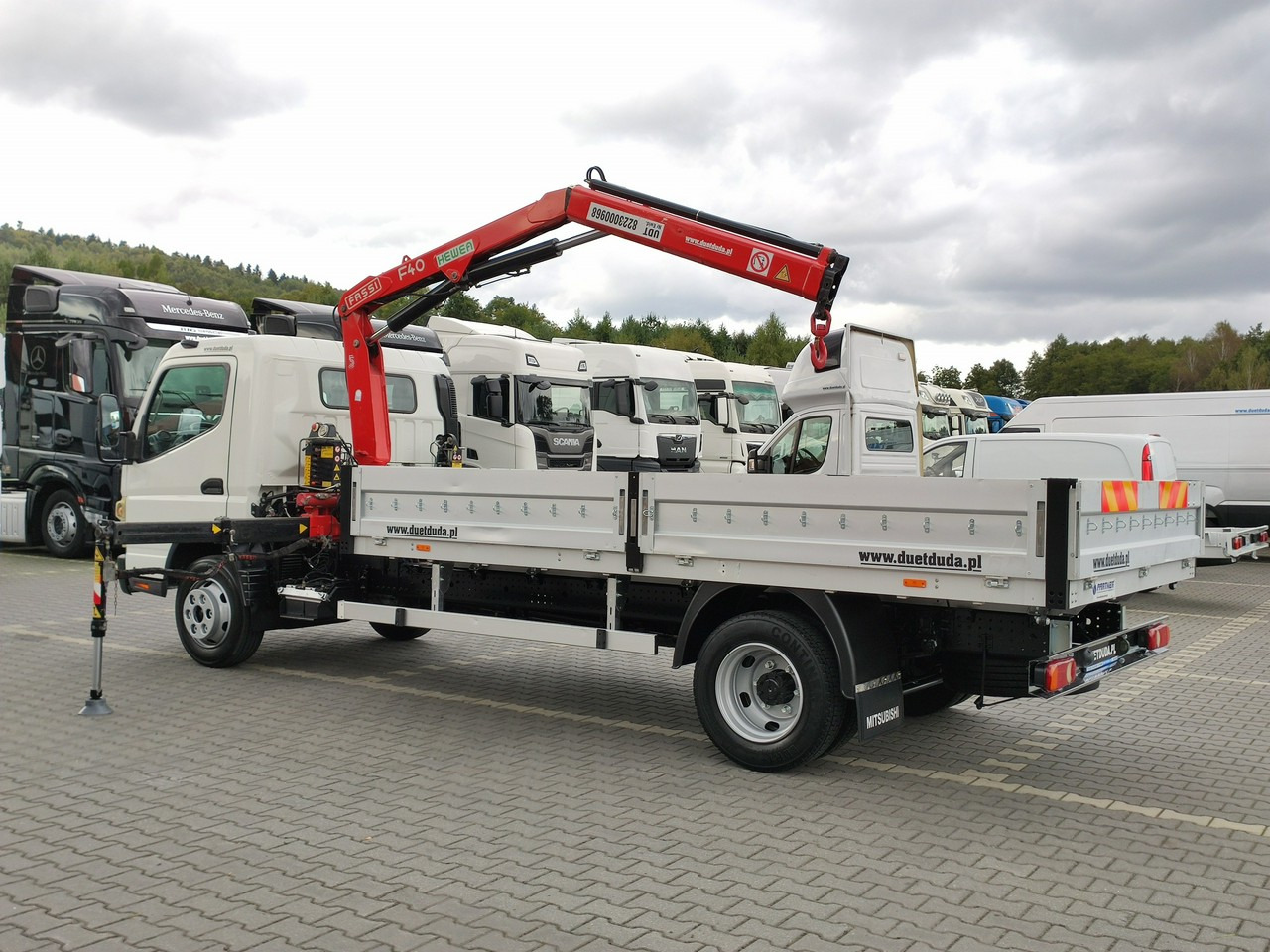 Sal/ Açık kasa kamyon, Vinçli kamyon Mitsubishi Canter Fuso 7C15 3.0/150KM HDS FASSI F40 UNIKAT Super Stan !!!: fotoğraf 10