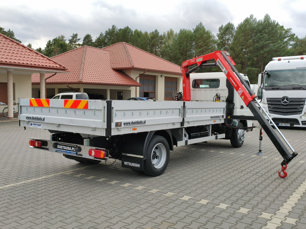 Sal/ Açık kasa kamyon, Vinçli kamyon Mitsubishi Canter Fuso 7C15 3.0/150KM HDS FASSI F40 UNIKAT Super Stan !!!: fotoğraf 13