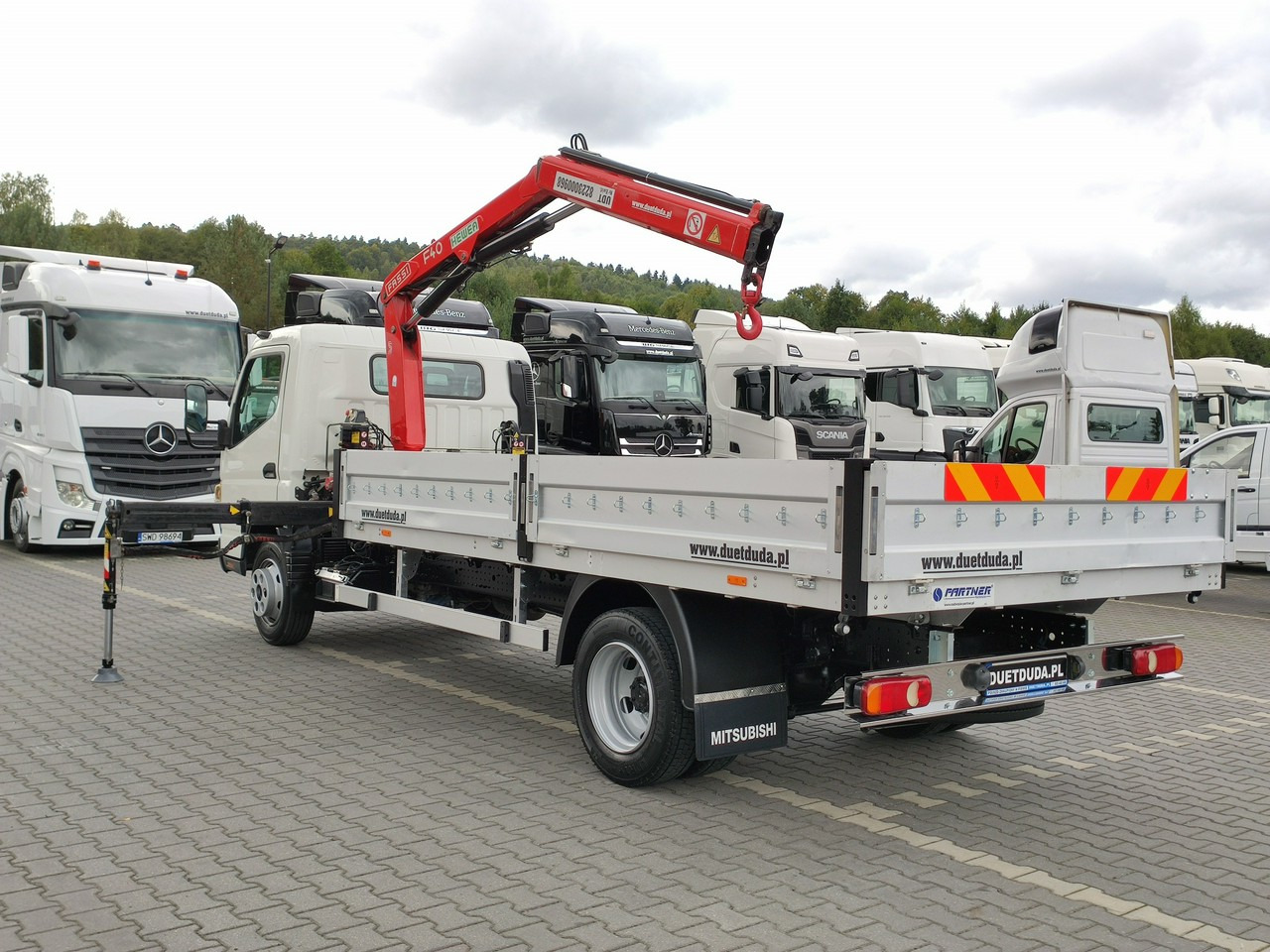 Sal/ Açık kasa kamyon, Vinçli kamyon Mitsubishi Canter Fuso 7C15 3.0/150KM HDS FASSI F40 UNIKAT Super Stan !!!: fotoğraf 16