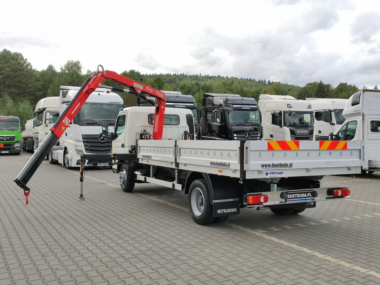 Sal/ Açık kasa kamyon, Vinçli kamyon Mitsubishi Canter Fuso 7C15 3.0/150KM HDS FASSI F40 UNIKAT Super Stan !!!: fotoğraf 18