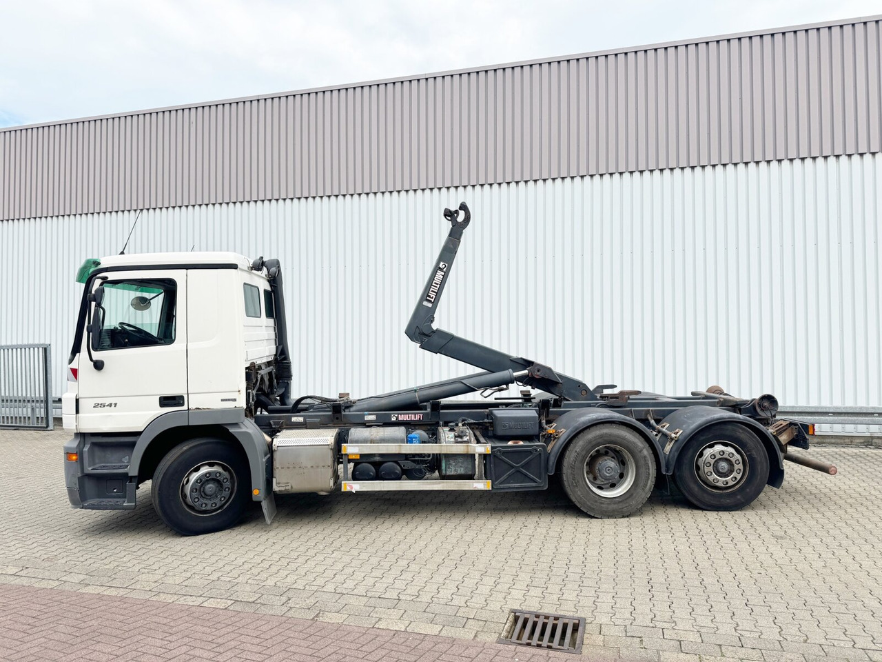 Kancalı yükleyici kamyon Mercedes-Benz Actros 2541 L 6x2 Actros 2541 L 6x2, Retader, Lenkachse: fotoğraf 13