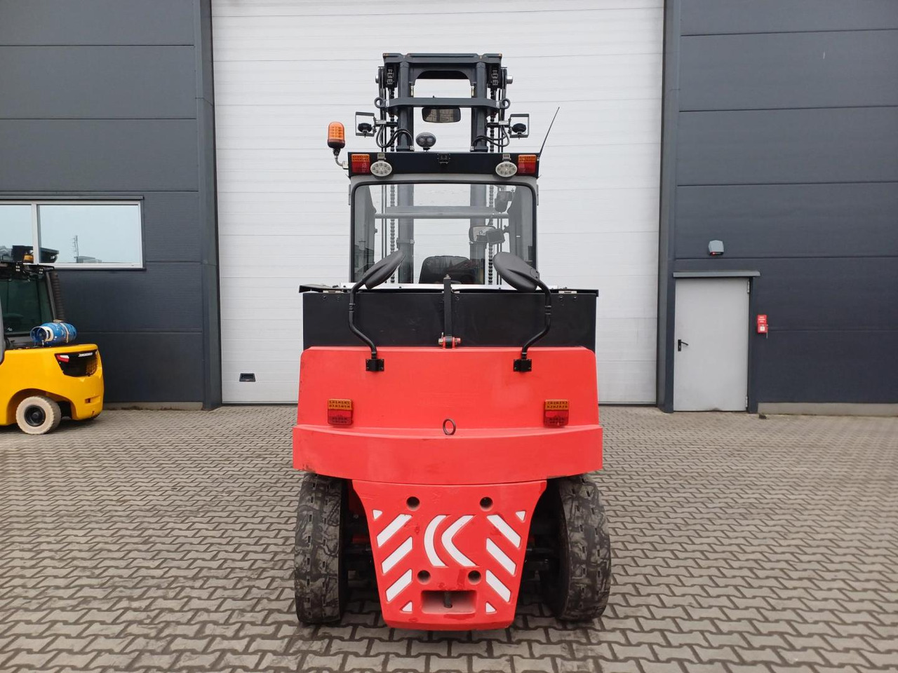 Elektrikli forklift Kalmar ECF80-9: fotoğraf 7